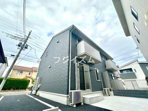 群馬県前橋市下小出町２丁目 2階建 築1年未満