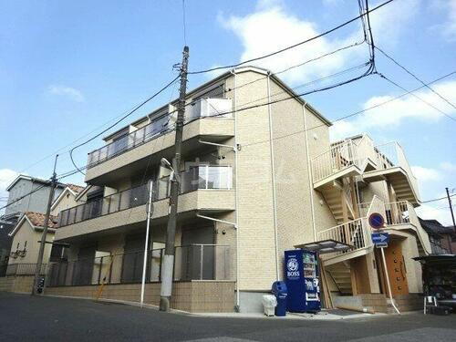 千葉県松戸市小根本 築10年4ヶ月 3階建