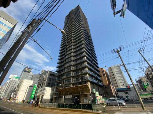ファインシティ札幌ザ・タワー大通公園 31階建