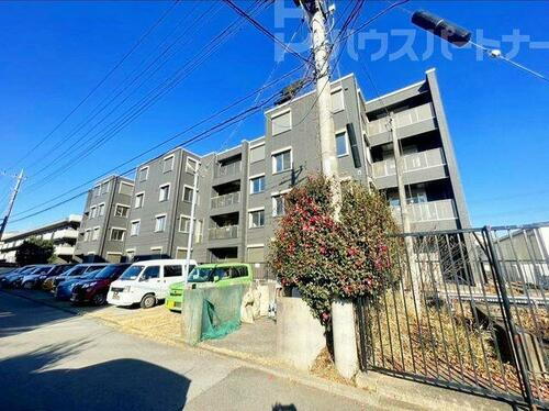 千葉県流山市東初石３丁目 築2年11ヶ月 4階建