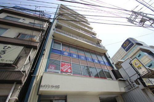 メイゾン・ド・中広 9階建