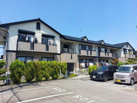 愛媛県松山市東石井４丁目 賃貸アパート