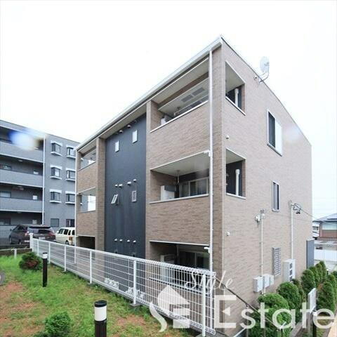 愛知県名古屋市緑区亀が洞２丁目 3階建 築12年1ヶ月