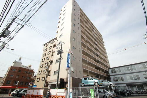 アールヴォレ楠木 地上12階地下1階建