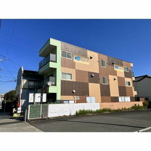 エムズつるぎ 3階建