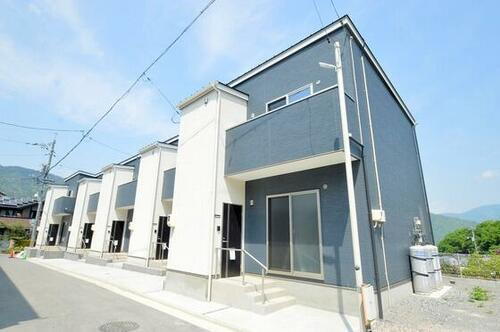 広島県広島市安佐北区亀山南３丁目 テラスハウス