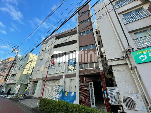 第２マンション宍戸 5階建