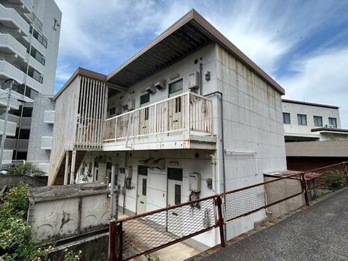 福岡県北九州市八幡西区萩原１丁目 2階建