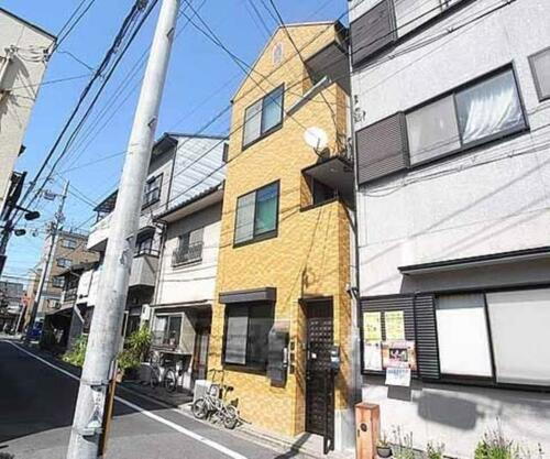 グレイス二条 3階建