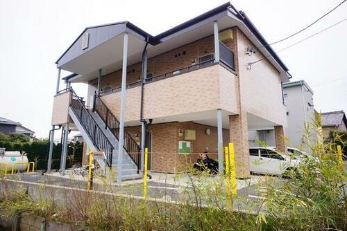 愛知県豊橋市新栄町字新田中 賃貸アパート