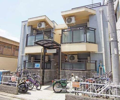 京都府京都市伏見区新町１２丁目 4階建