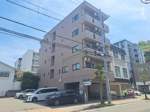 愛媛県松山市清水町１丁目 賃貸マンション