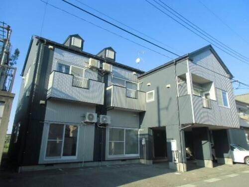 アルビヨン長潟 2階建