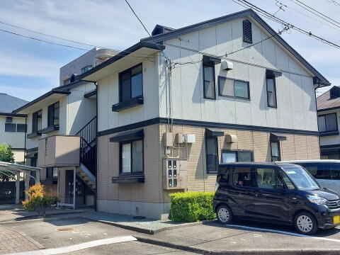 愛媛県松山市鷹子町 賃貸アパート