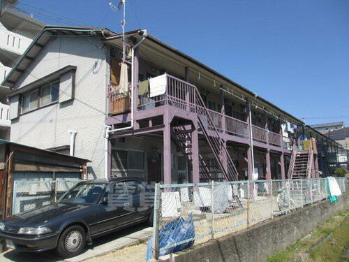 大阪府豊中市長興寺南４丁目 地上2階地下2階建