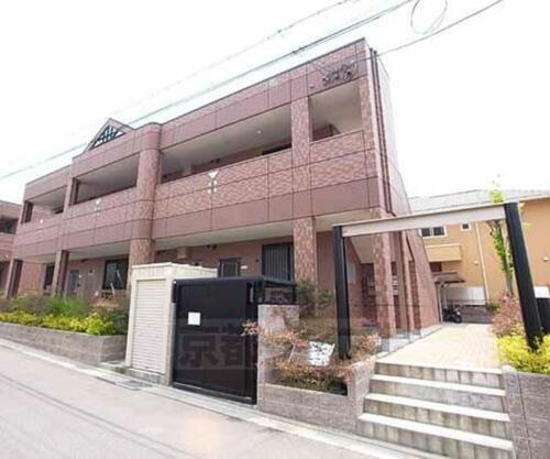 京都府木津川市梅美台５丁目 2階建 築18年7ヶ月