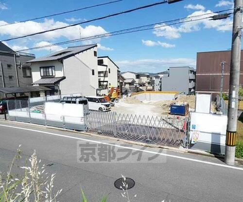 京都府京都市伏見区下鳥羽中三町 2階建 