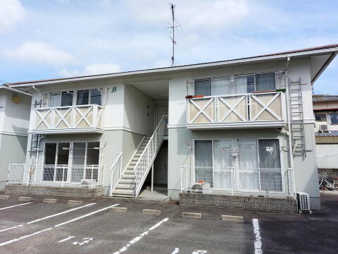 愛媛県松山市畑寺２丁目 賃貸アパート