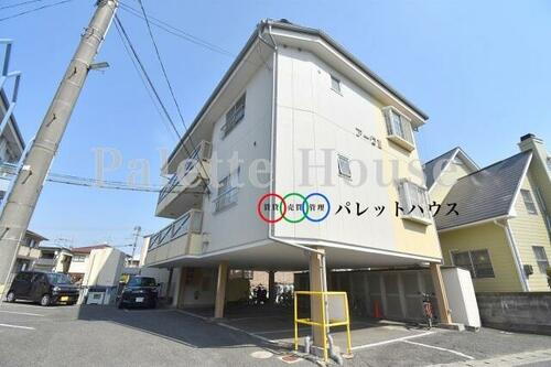岡山県岡山市南区福田 3階建