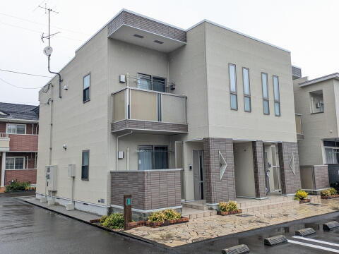 愛媛県松山市北斎院町 賃貸アパート