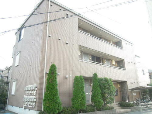 メゾンイシイ 3階建