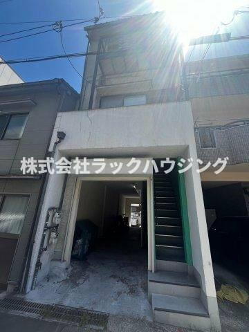 西村コーポＡ棟 3階建