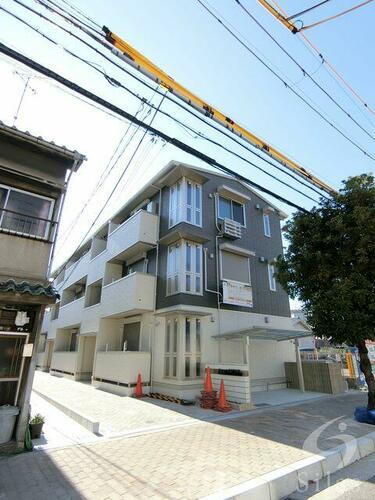大阪府大阪市住吉区遠里小野６丁目 3階建