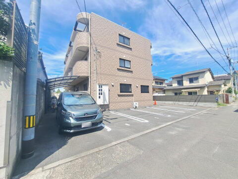 愛媛県松山市上市２丁目 賃貸マンション