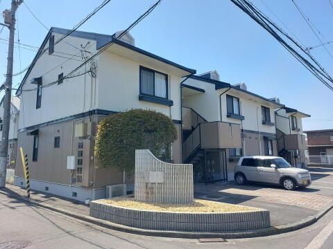 愛媛県松山市北土居２丁目 賃貸アパート