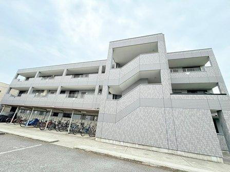 兵庫県姫路市飾磨区中浜町３丁目 3階建 築24年1ヶ月