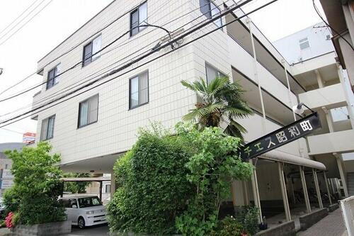 ロマンチェス昭和町 3階建