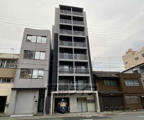 京都府京都市中京区聚楽廻南町 8階建 築4年1ヶ月