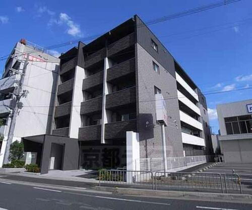 京都府京都市西京区桂徳大寺北町 5階建