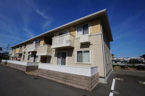 愛媛県松山市山西町 賃貸アパート