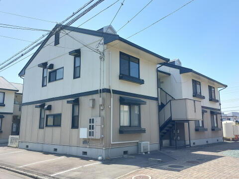 愛媛県松山市北土居２丁目 賃貸アパート