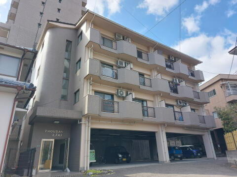 愛媛県松山市祝谷３丁目 賃貸マンション