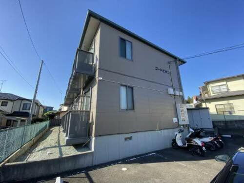 コート・ビギン 2階建