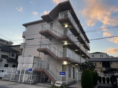 ドミール１０１ 4階建