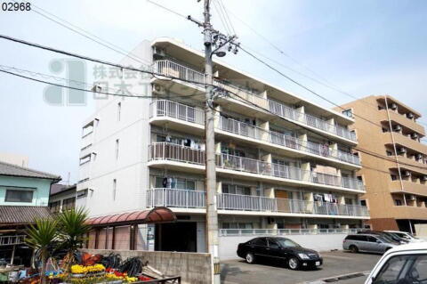 愛媛県松山市山越６丁目 賃貸マンション