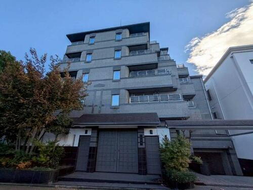 愛知県名古屋市東区主税町４丁目 賃貸マンション