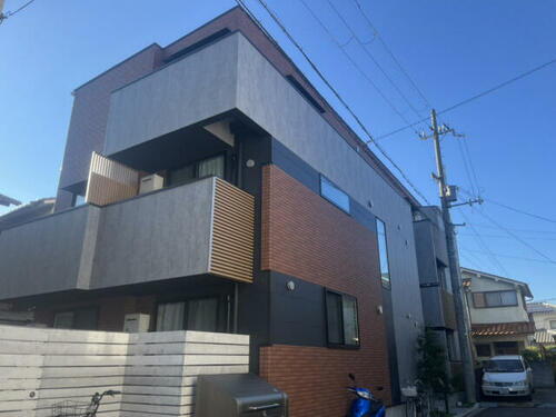 兵庫県加古川市加古川町溝之口 3階建 築1年10ヶ月