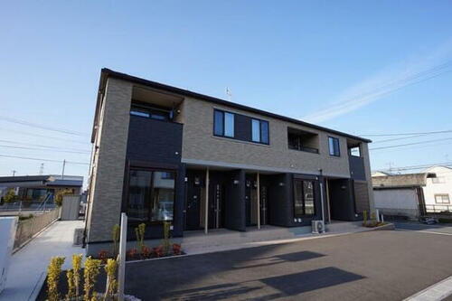 福岡県直方市大字感田 2階建