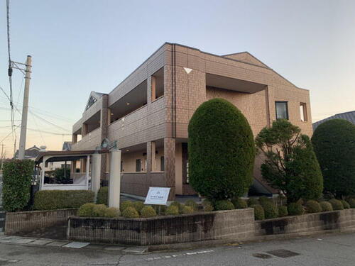 兵庫県加西市北条町古坂 2階建 築22年