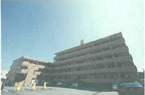 井出マンション 3階建