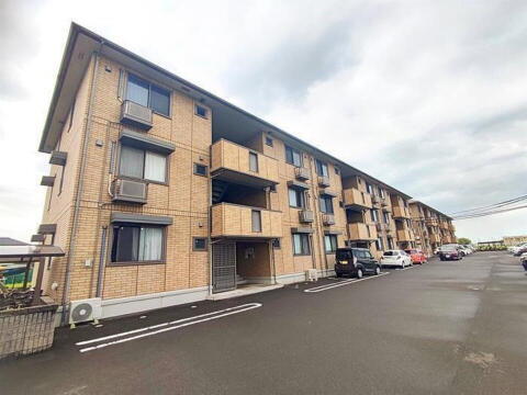 愛媛県松山市針田町 賃貸アパート