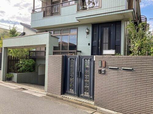 成田東４丁目アパート 2階建