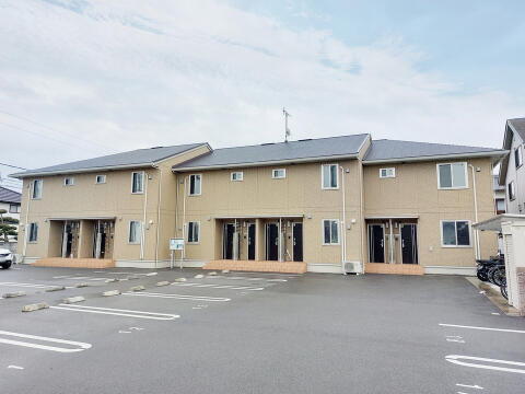 愛媛県松山市東長戸２丁目 賃貸アパート