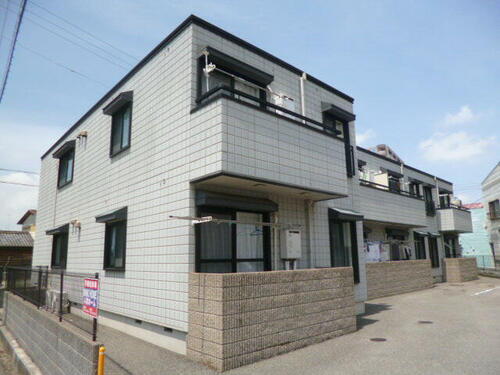メゾンタキガワ 2階建