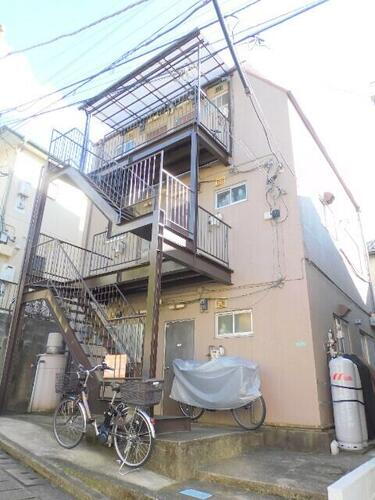 コーポユング 3階建