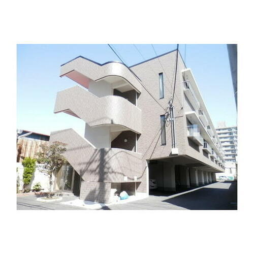 アーティスメゾン